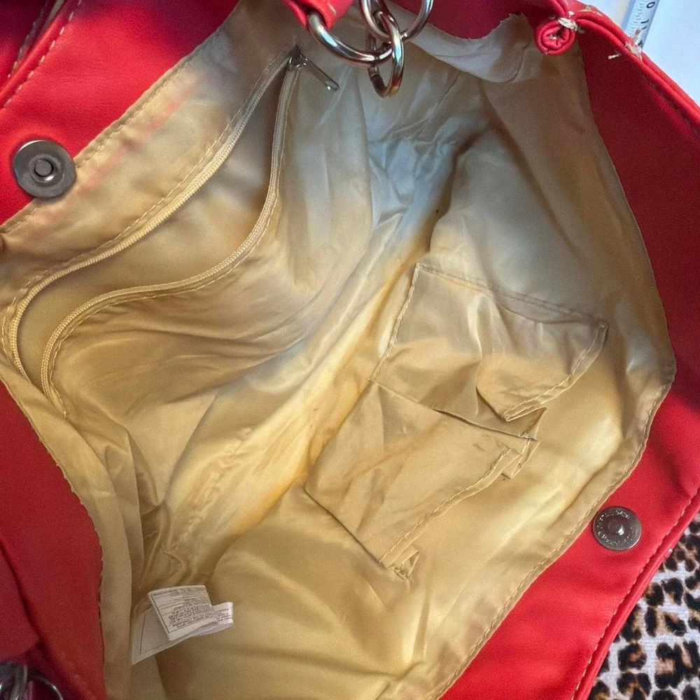 Unbranded 90s cherry